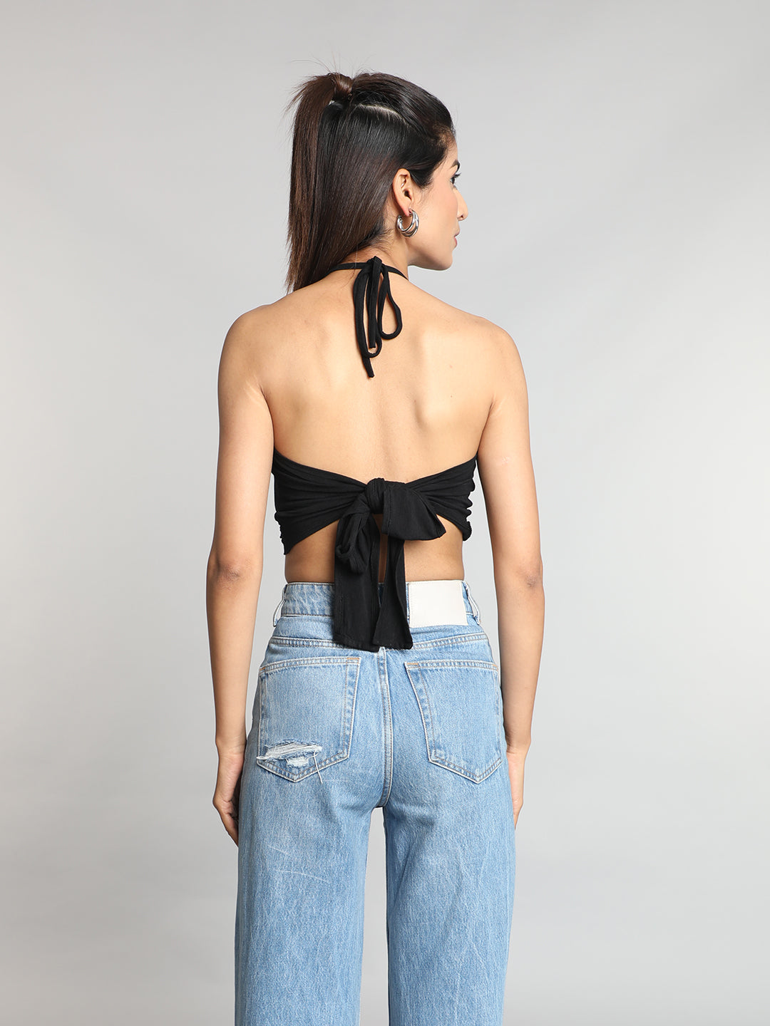 Black Solid Halter Neck Bralette Top