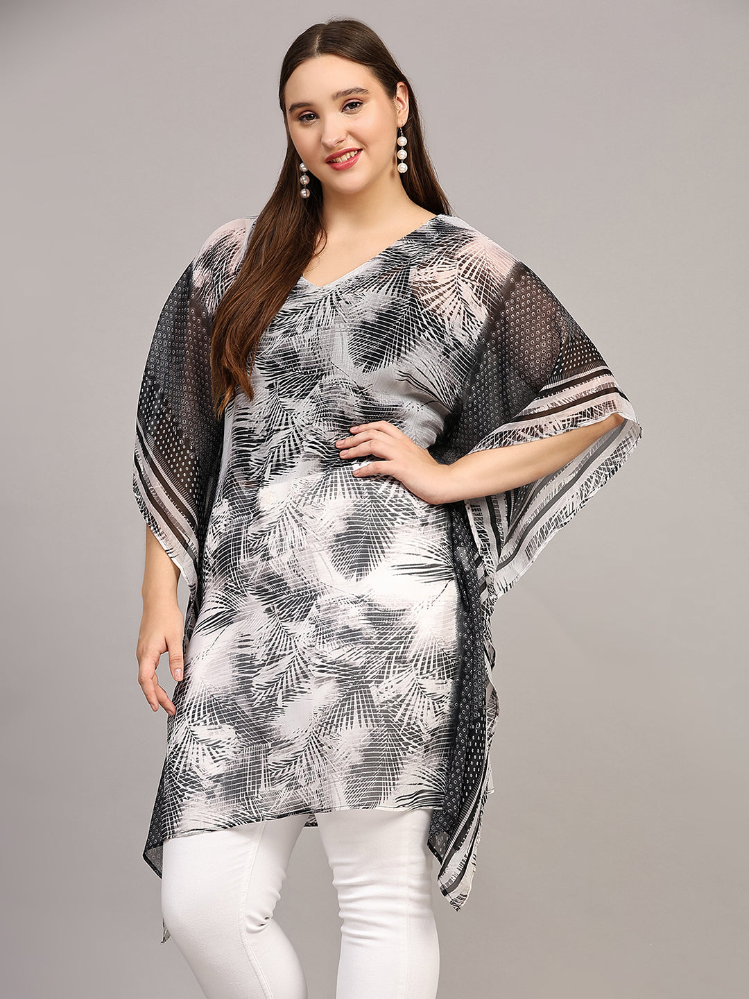 Black & White Tropical Print Kaftan Top