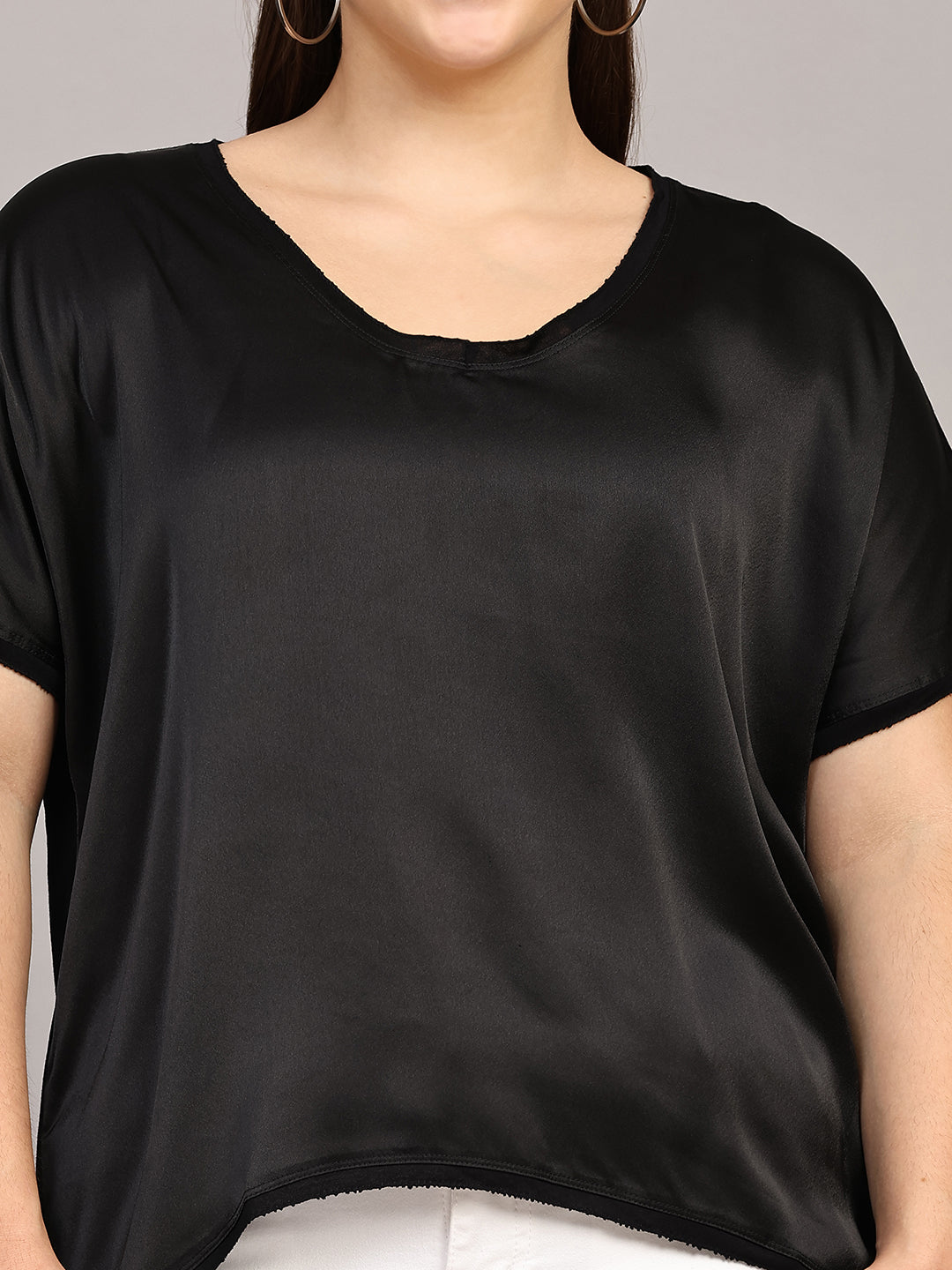 Black Solid Sain Casual Top