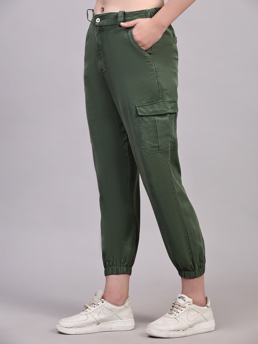 Olive Relaxed Fit Casual Solid Jogger Pants