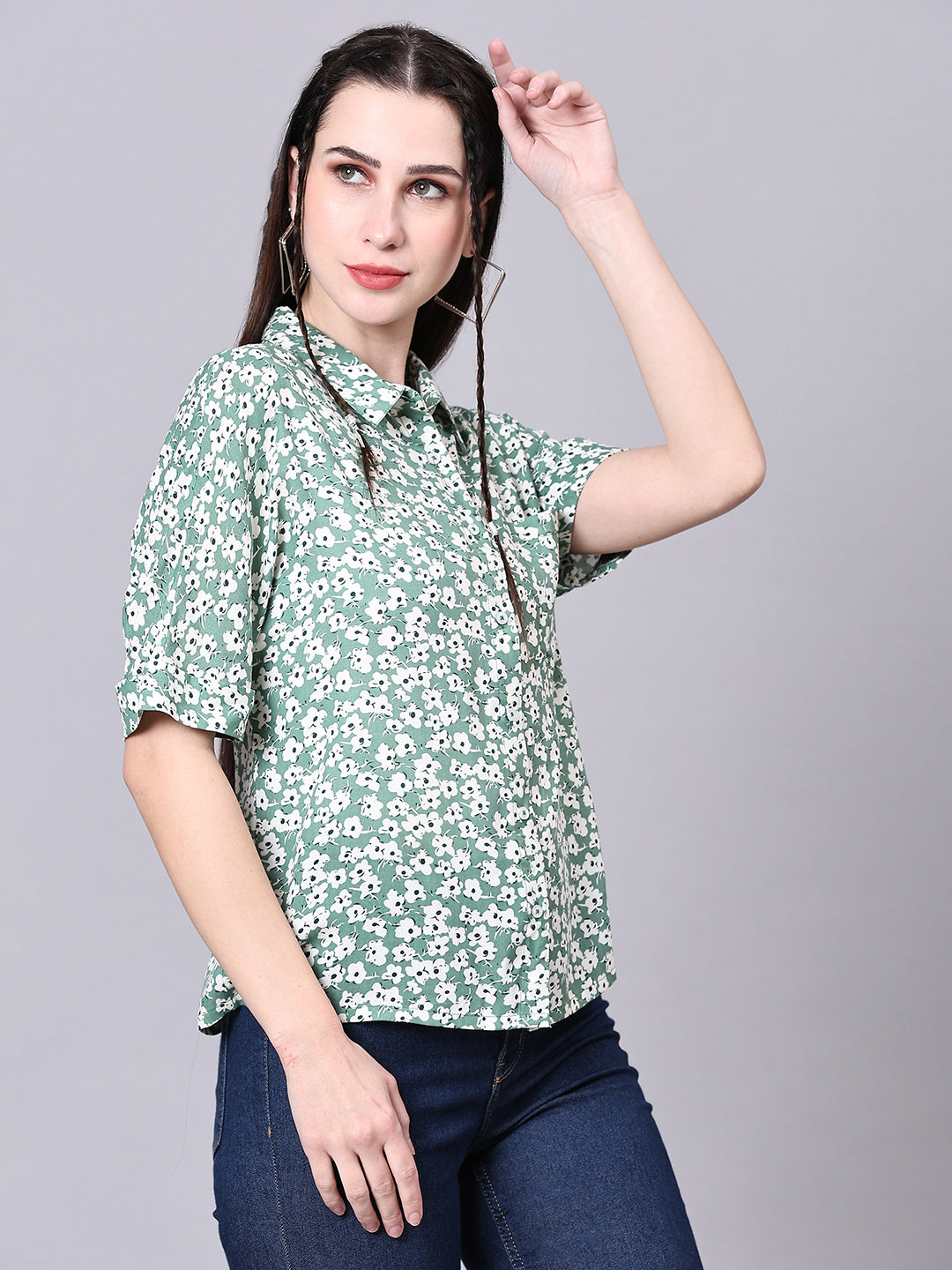 Green Boxy Casual Floral Shirt