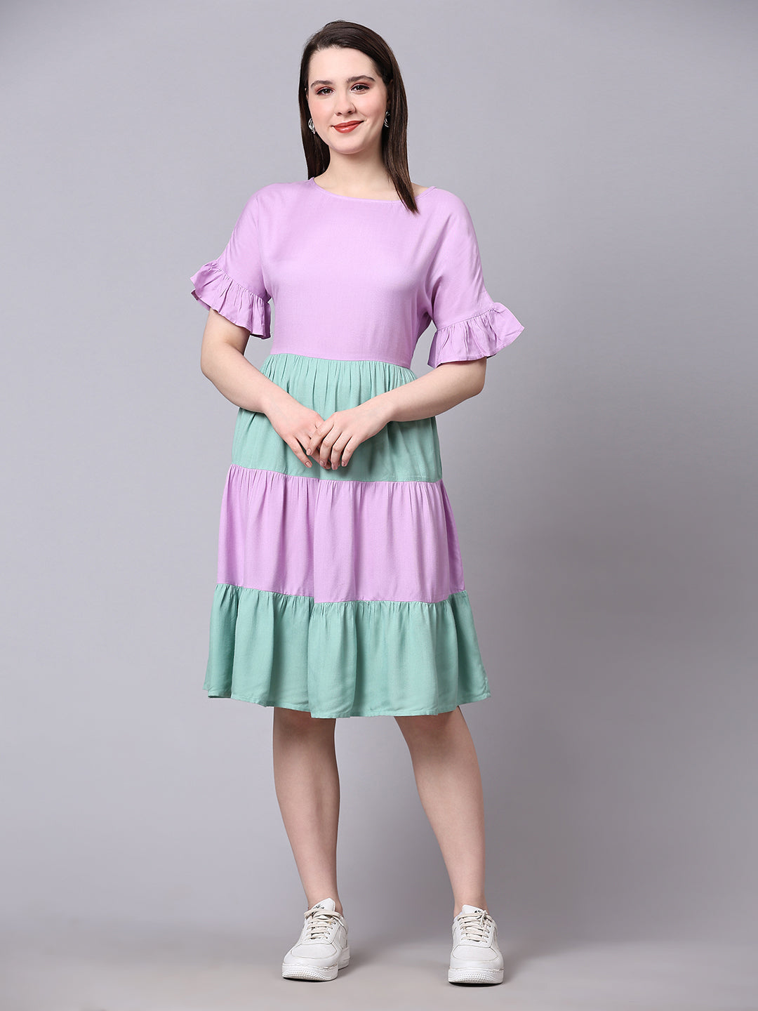 Pomegal Purple & Green Fit and Flare Solid Flared Dress