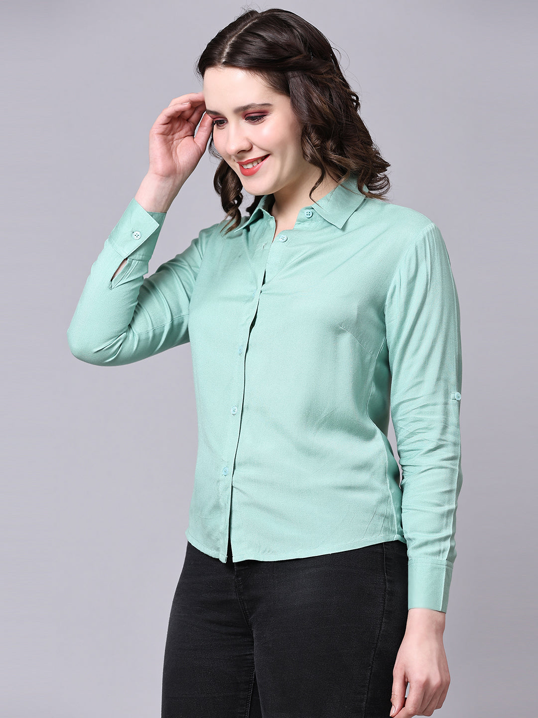 Sea Green Tailored Fit Formal Solid Shirt